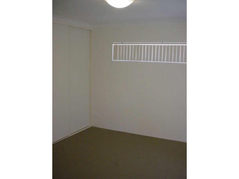 1/12 Forster Place, Lathlain WA 6100