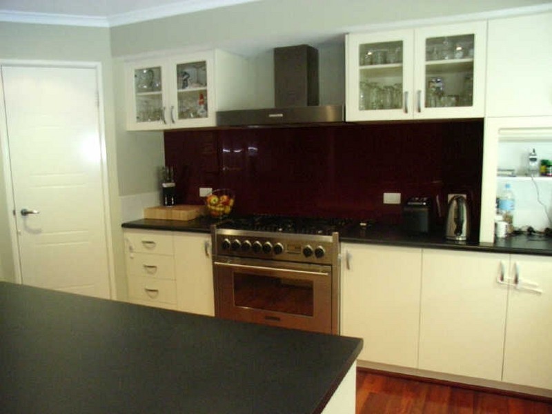 6 Finlay Court, Rivervale WA 6103