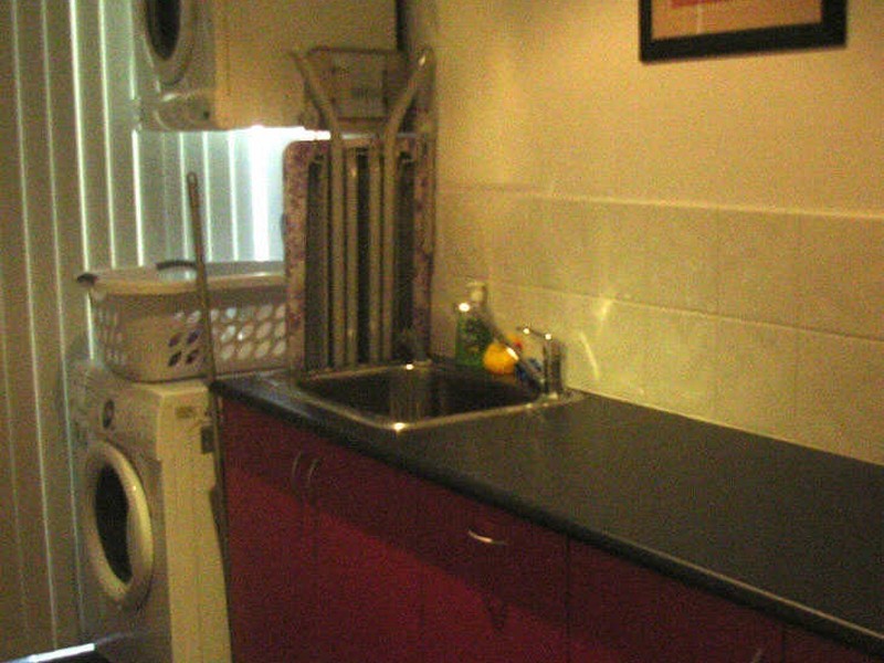 6 Finlay Court, Rivervale WA 6103