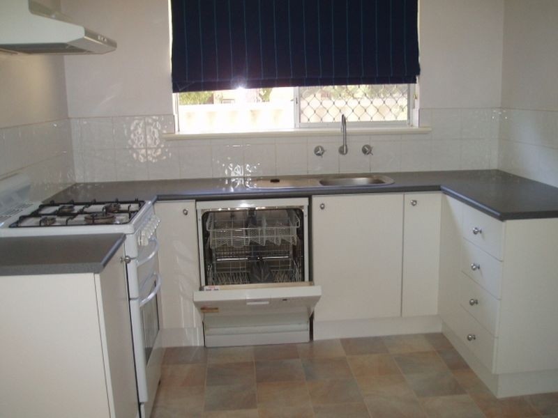 28 Satellite Place, Lathlain WA 6100
