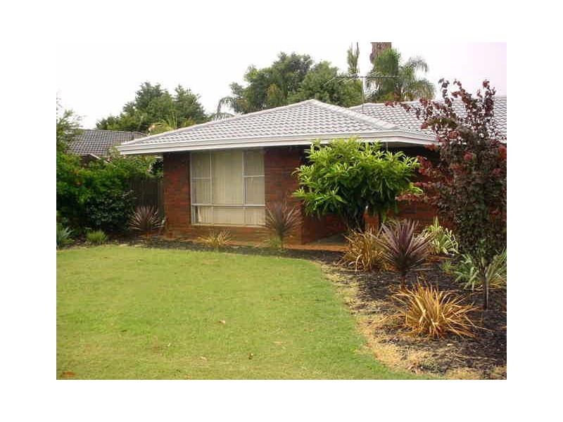 295 Knutsford Ave, Kewdale WA 6105