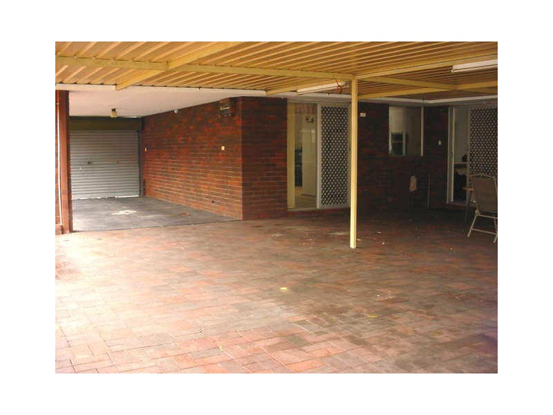 295 Knutsford Ave, Kewdale WA 6105