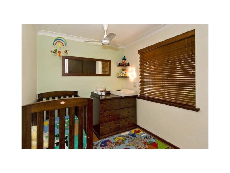 4/240 Eigth Ave, Inglewood WA 6052