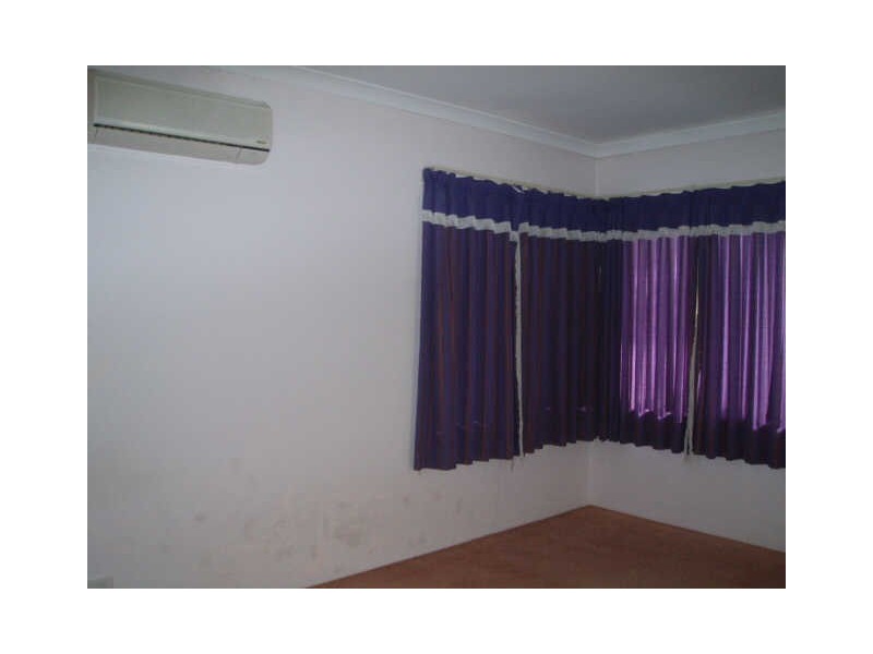 2/2 Cueesun Court, Redcliffe WA 6104