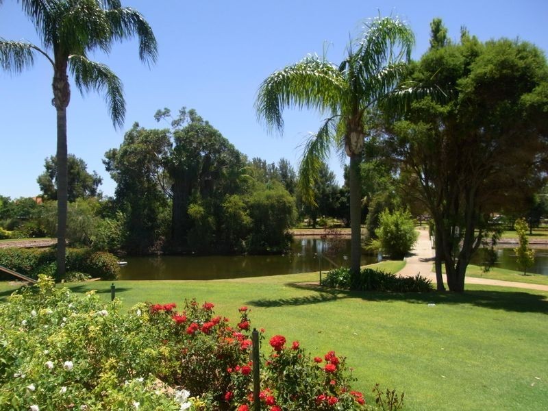 198 Hardey Road, Belmont WA 6104