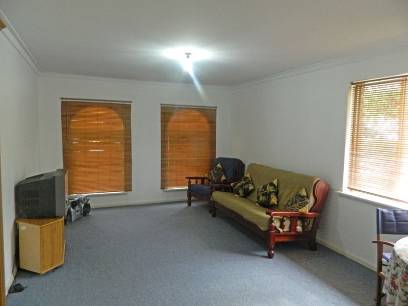 22 Hampton Street, Kewdale WA 6105