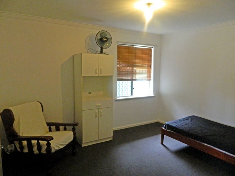 22 Hampton Street, Kewdale WA 6105