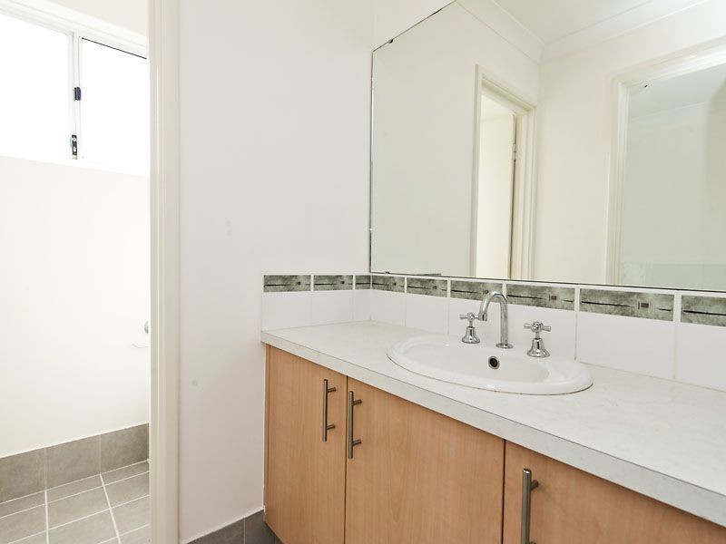 21 Sanderson Street, Embleton WA 6062