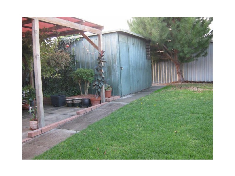 9B McLauchlan Way, Belmont WA 6104