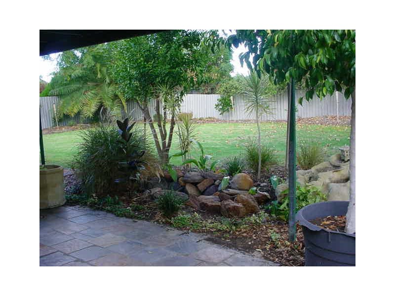 38 Weir Street, Beckenham WA 6107