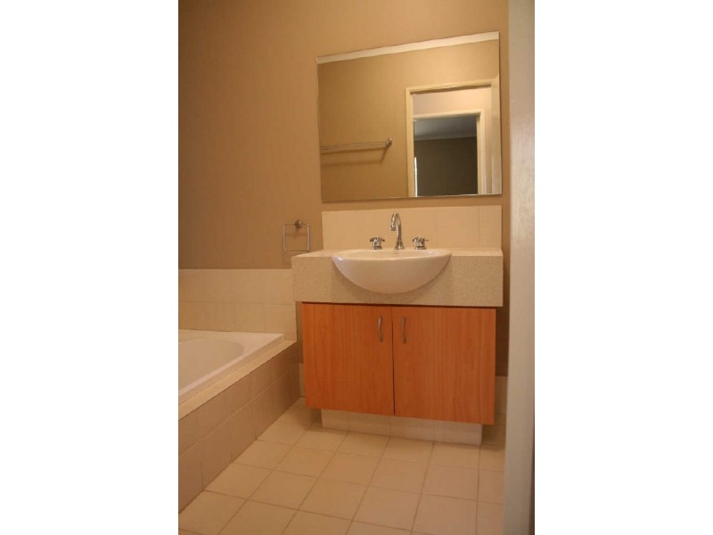 12C Harriet Place, Cloverdale WA 6105