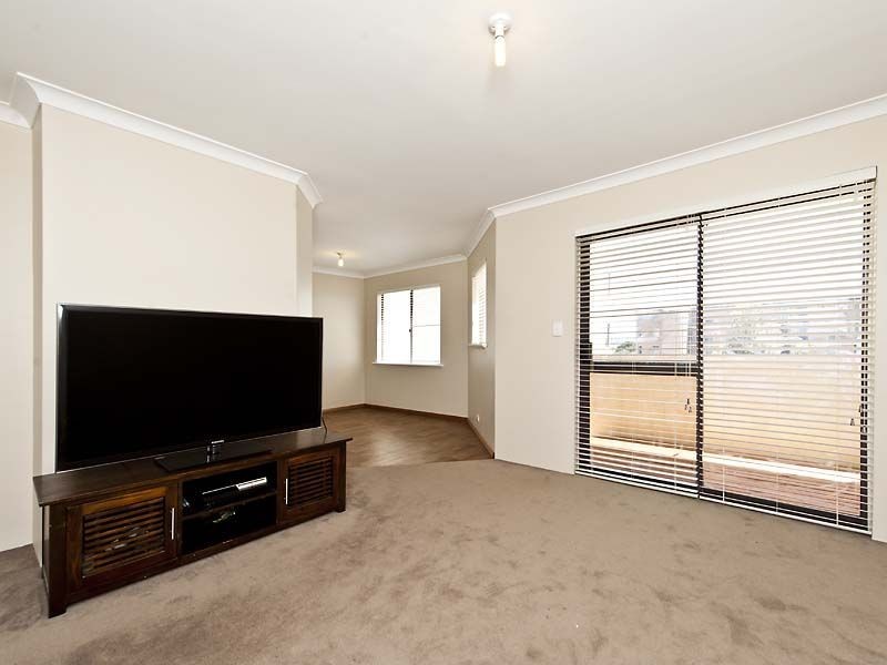 4/57 King George Street, Victoria Park WA 6100