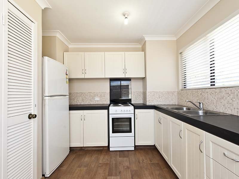 4/57 King George Street, Victoria Park WA 6100