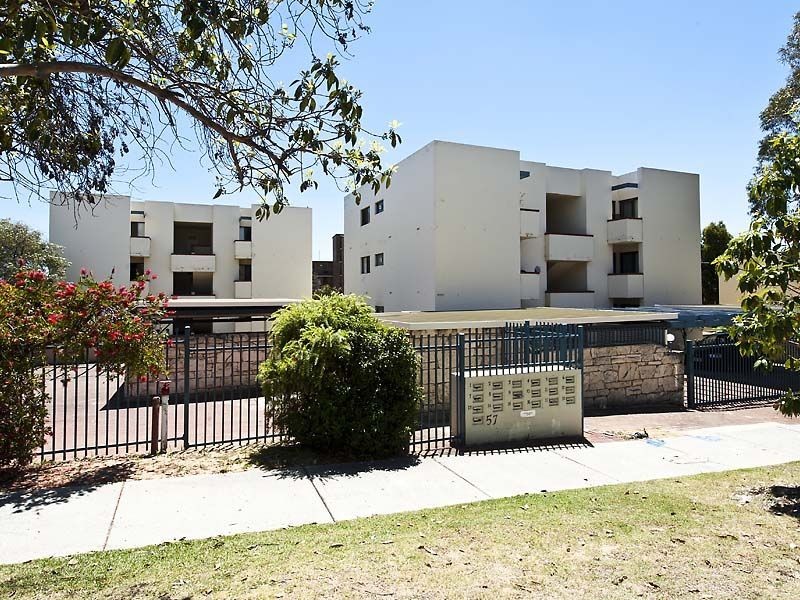 4/57 King George Street, Victoria Park WA 6100