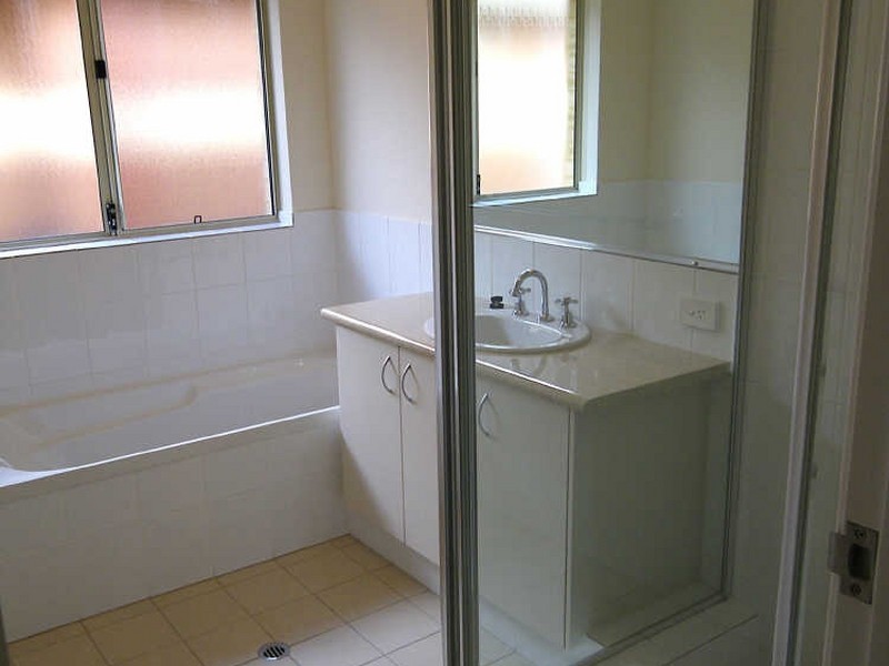 2/34 Knutsford Avenue, Rivervale WA 6103