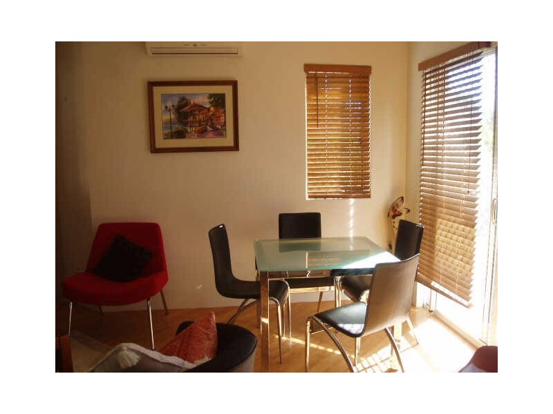 1/11 Waterway Crescent, Ascot WA 6104