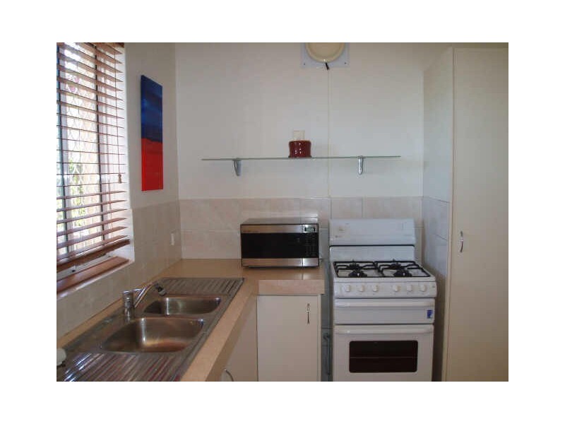 1/11 Waterway Crescent, Ascot WA 6104