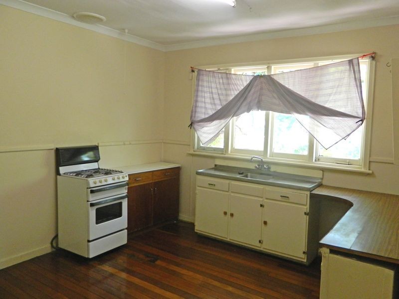 52 Sydenham Street, Rivervale WA 6103