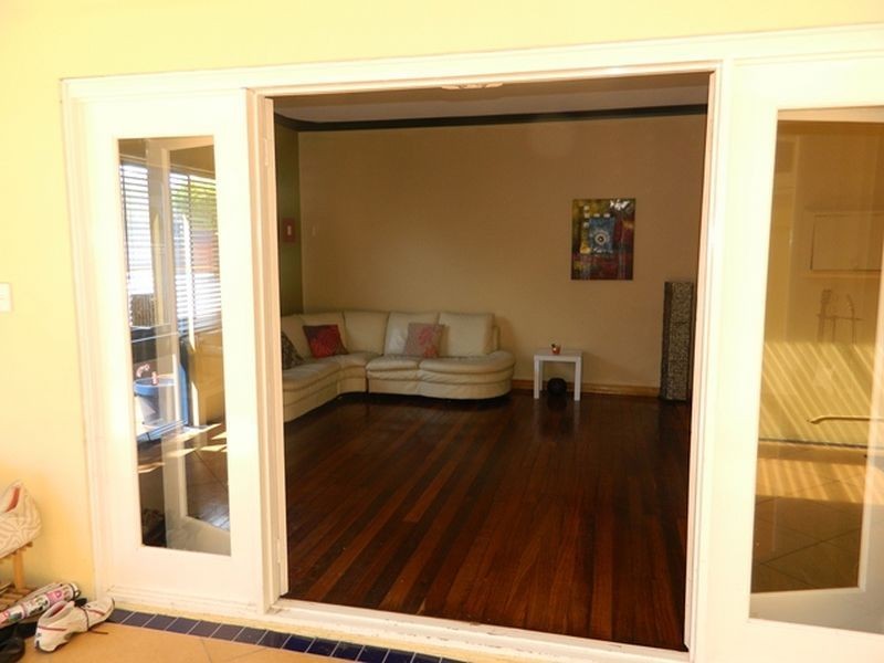 24 Berehaven Avenue, Thornlie WA 6108