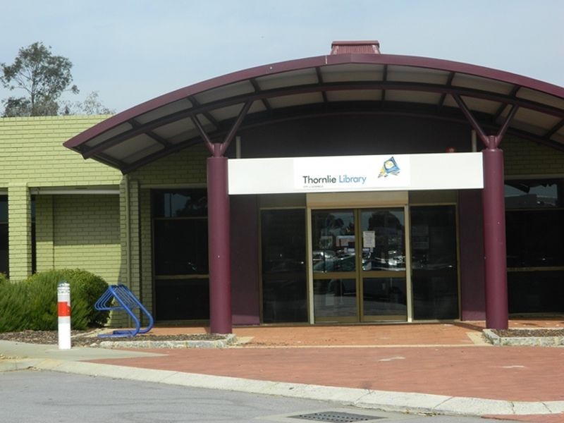 24 Berehaven Avenue, Thornlie WA 6108