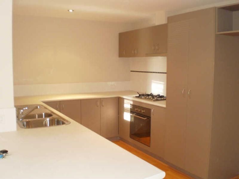 1/26 Mcglinn Way, Cloverdale WA 6105