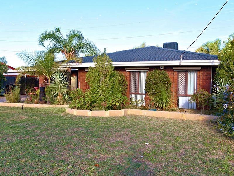 31 Latimer Way, Langford WA 6147