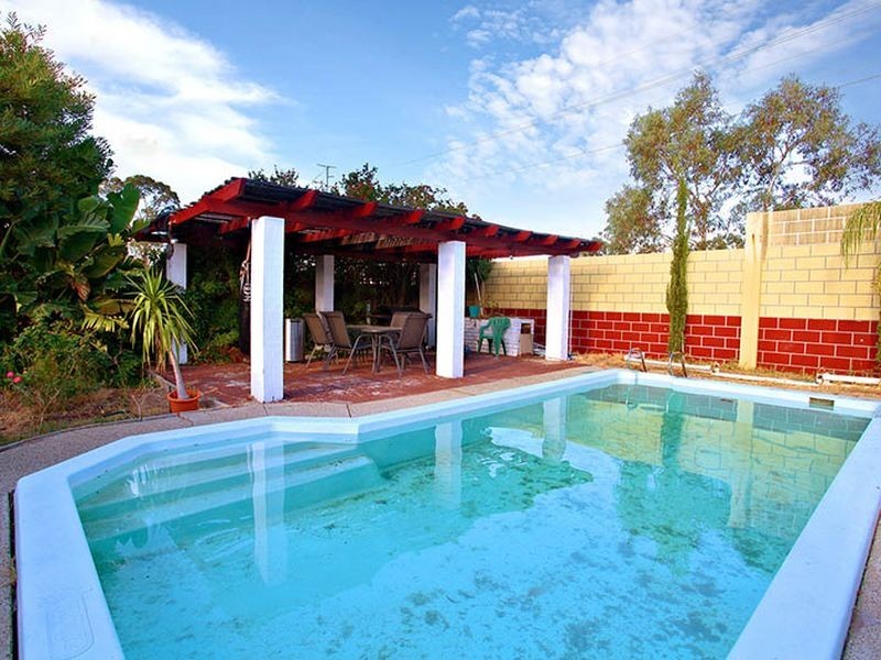 31 Latimer Way, Langford WA 6147