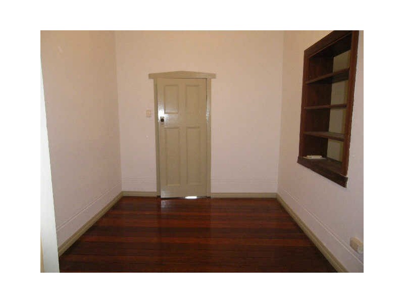 206 Rutland Ave, Carlisle WA 6101