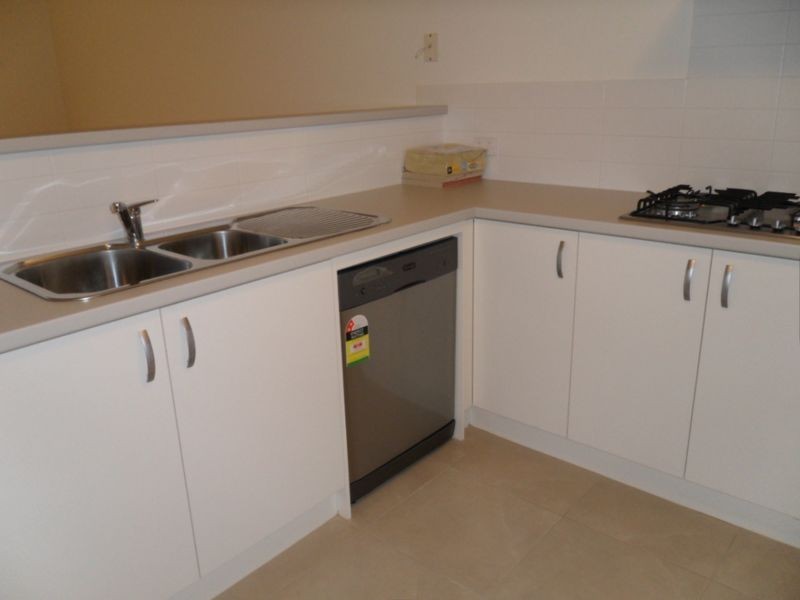 2/83 Wicca Street, Kewdale WA 6105