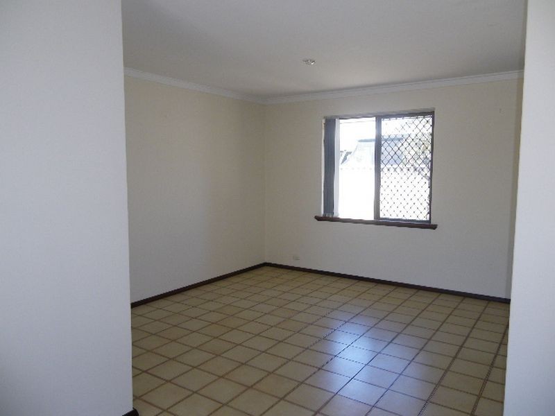 1/115 Fulham Street, Kewdale WA 6105