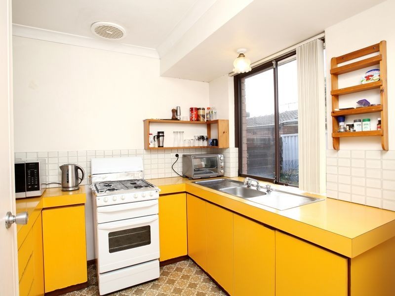 4/333 Daly Street, Belmont WA 6104