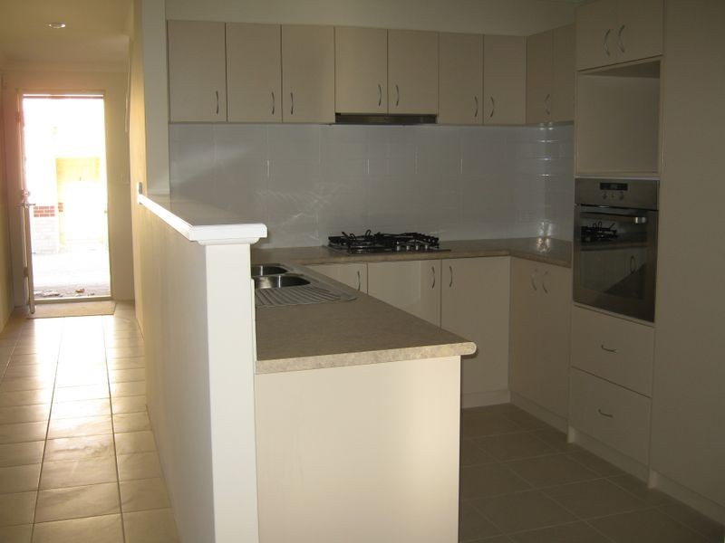 6/34 Knutsford Avenue, Rivervale WA 6103