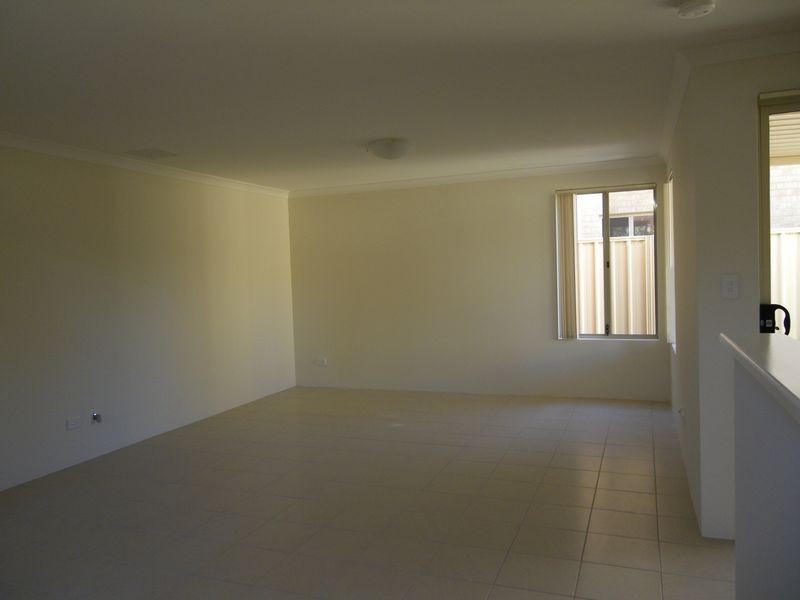 4/34 Knutsford Avenue, Rivervale WA 6103