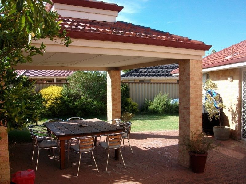 18 Mcguigan Circle, Redcliffe WA 6104