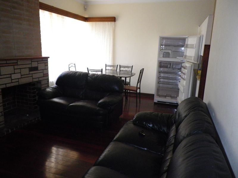 46 Orpington Street, Cloverdale WA 6105