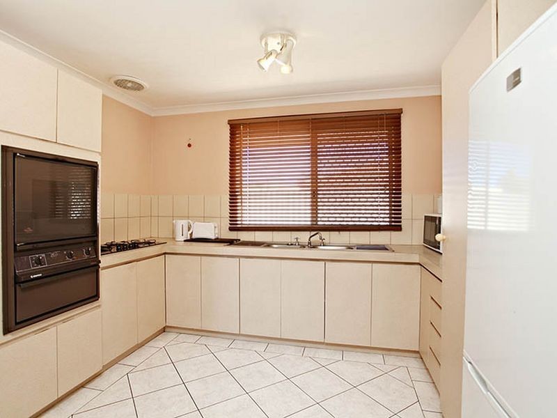 8/256 St Kilda Road, Kewdale WA 6105