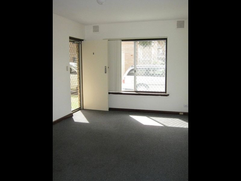 6/4 Minora Place, Rivervale WA 6103