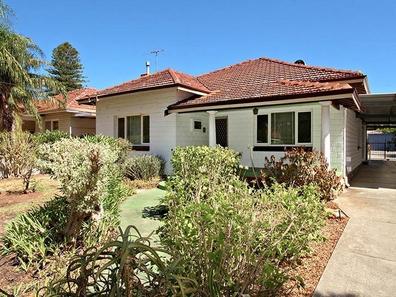 96 Bulong Avenue, Redcliffe WA 6104