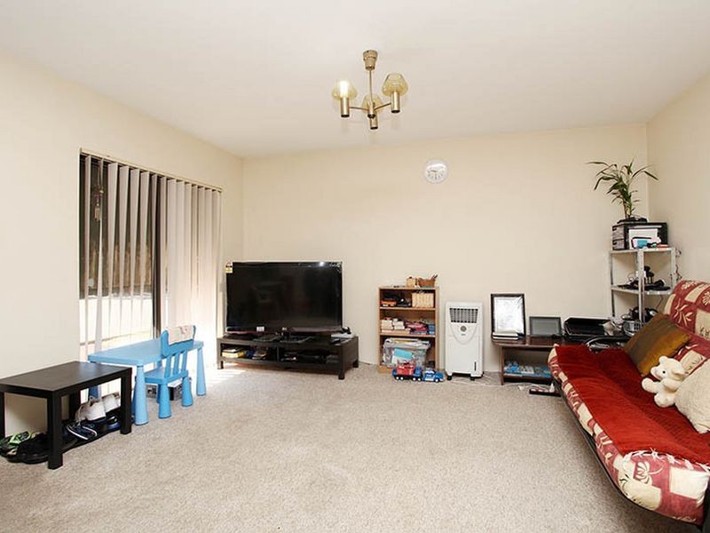 4/58 Pollard Street, Glendalough WA 6016