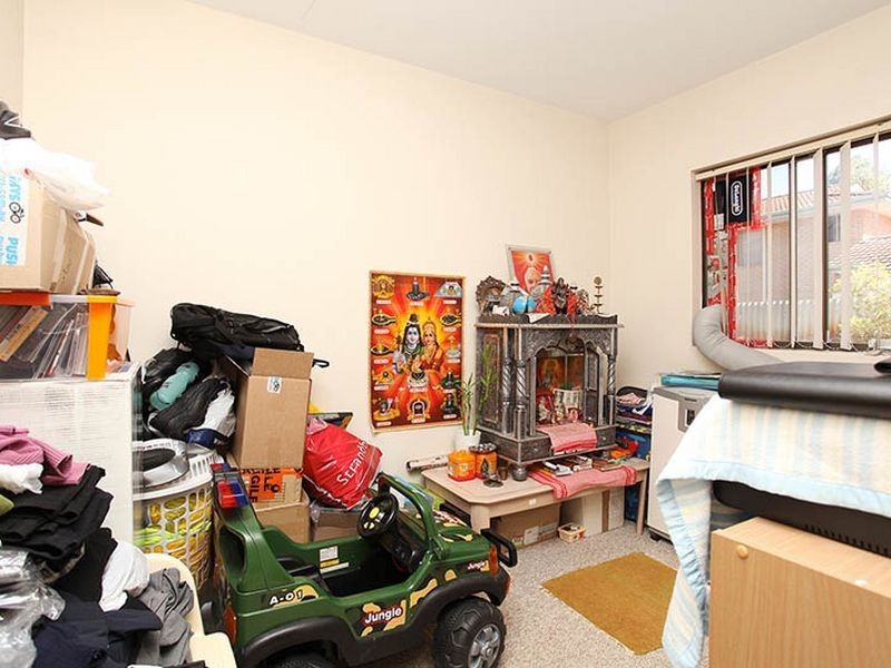 4/58 Pollard Street, Glendalough WA 6016