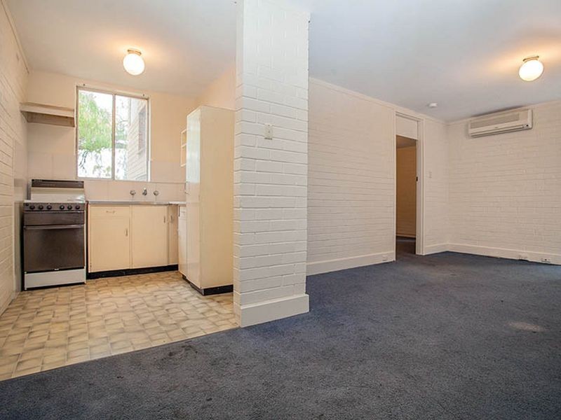 8/2 Minora Place, Rivervale WA 6103