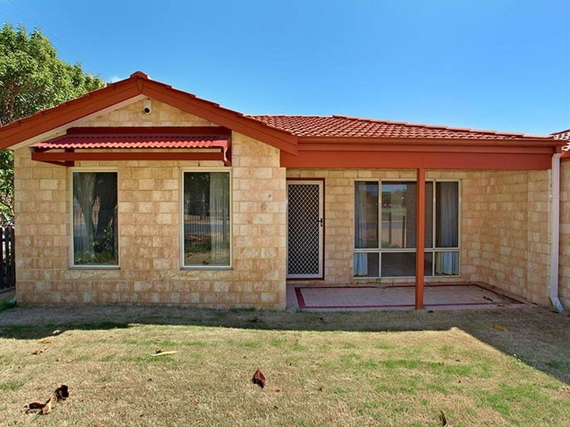 27 The Court, Redcliffe WA 6104