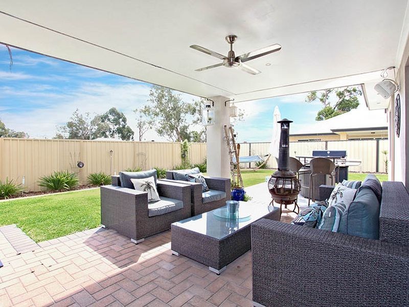 29 Stainsby Turn, Canning Vale WA 6155
