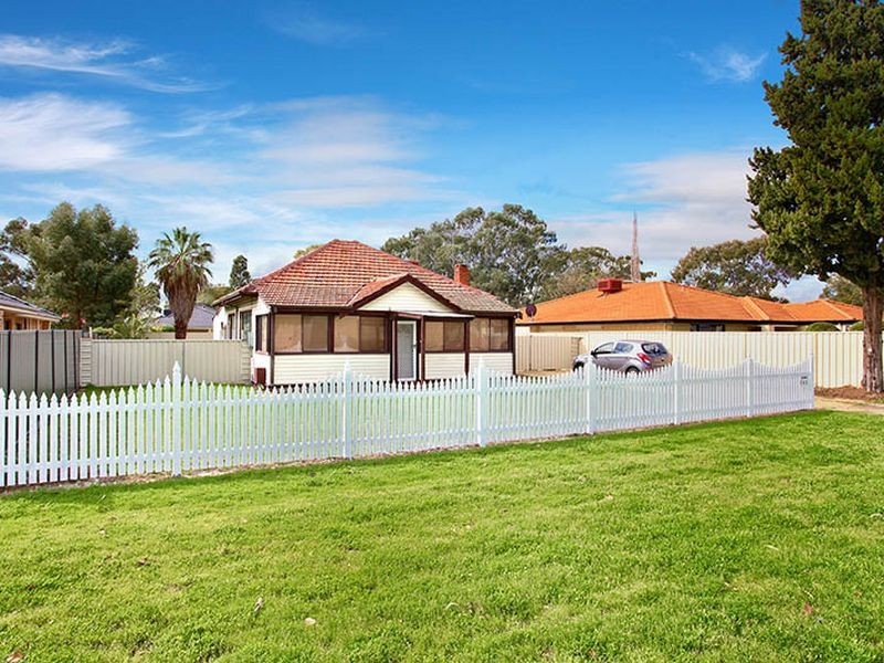 243 Epsom Avenue, Redcliffe WA 6104