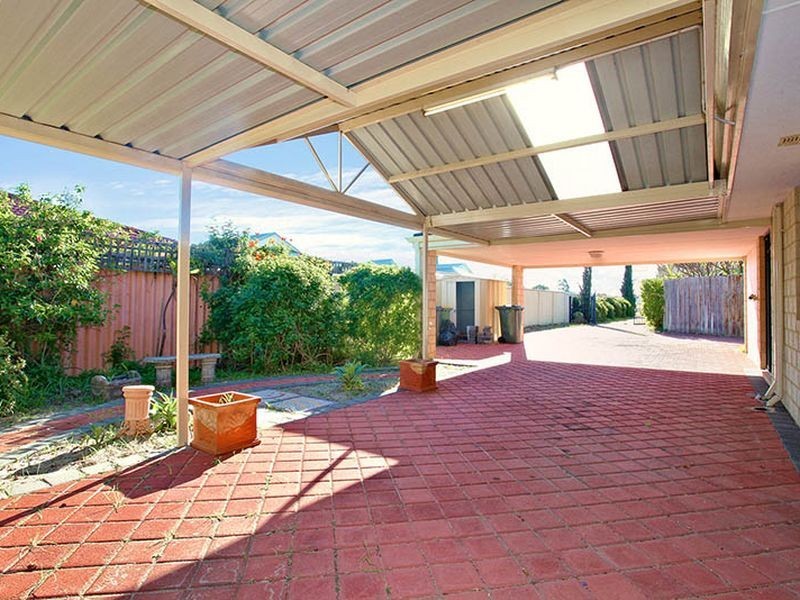 2A Acton Avenue, Bentley WA 6102