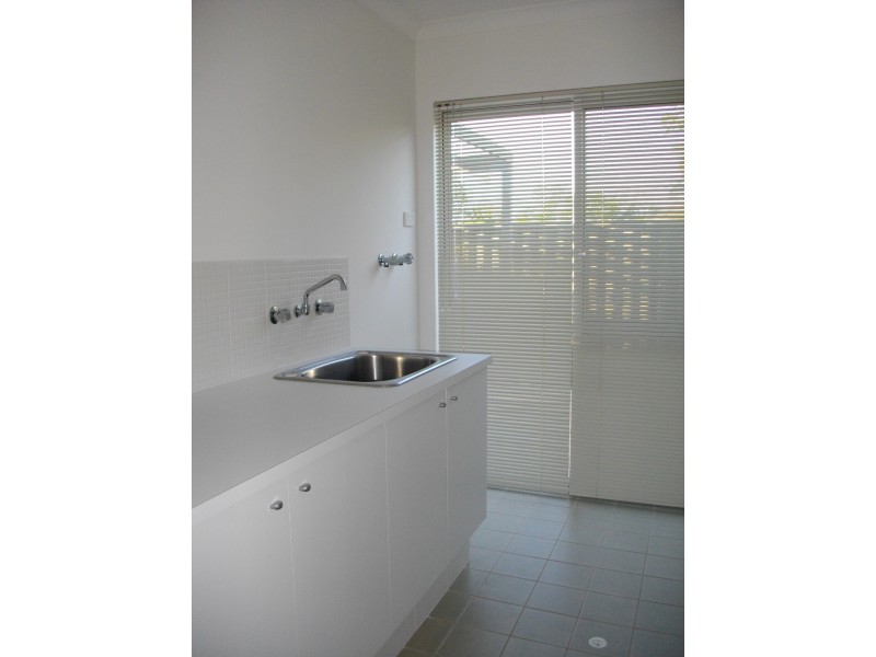 12/15 Sydenham Street, Rivervale WA 6103