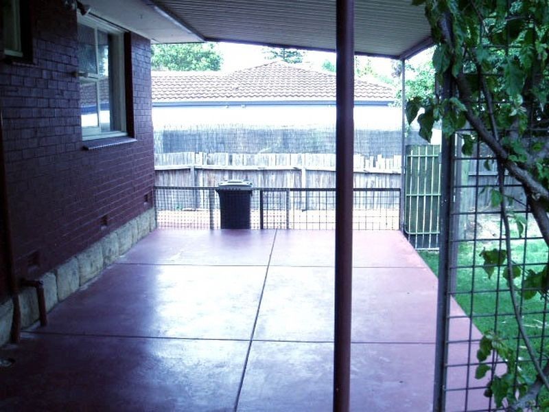 25 Paulett Way, Belmont WA 6104