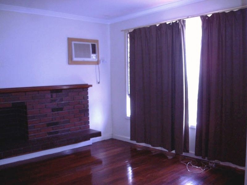 25 Paulett Way, Belmont WA 6104