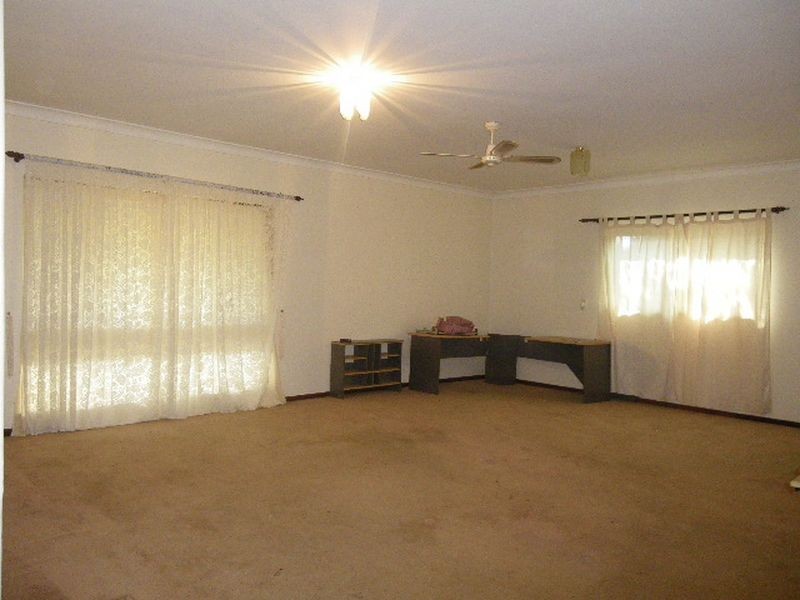 70 Solar Way, Carlisle WA 6101