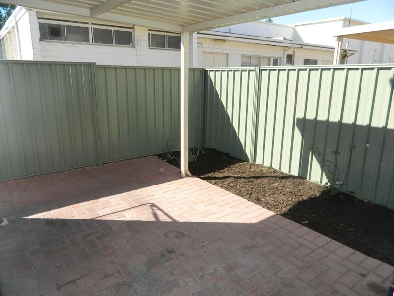 1/53 Hardey Road, Belmont WA 6104